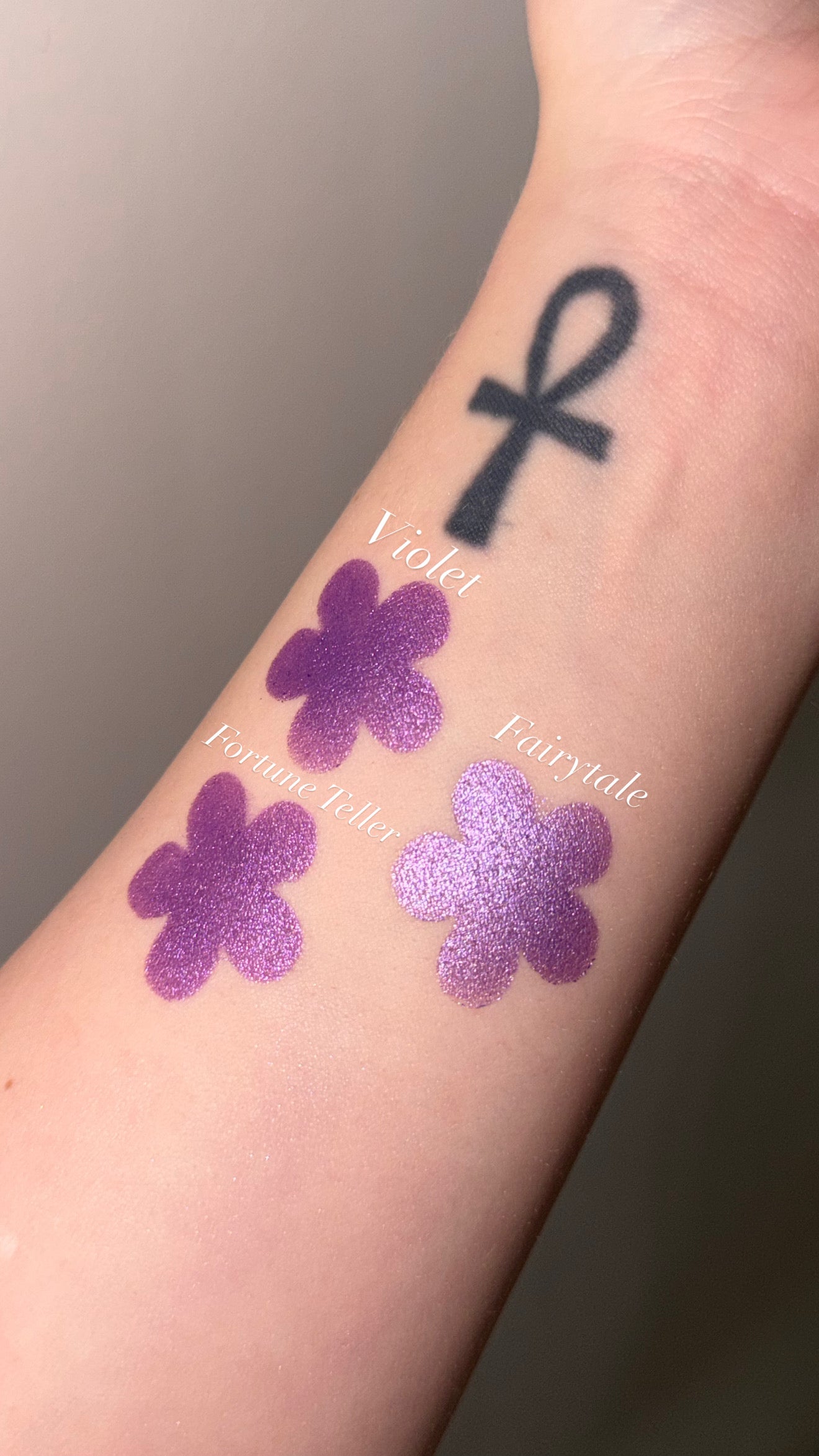 Violet- Foiled Eyeshadow Pan