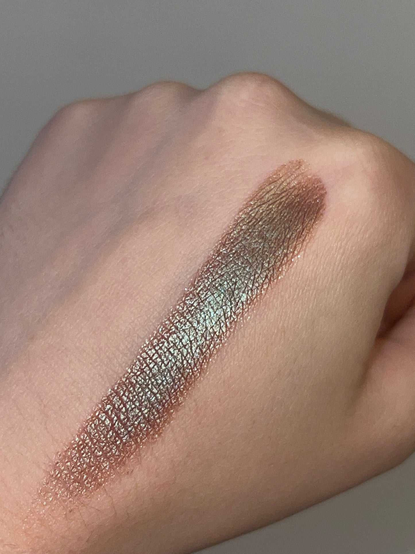 Christmas Beetle- Duochrome Foiled Eyeshadow Pan