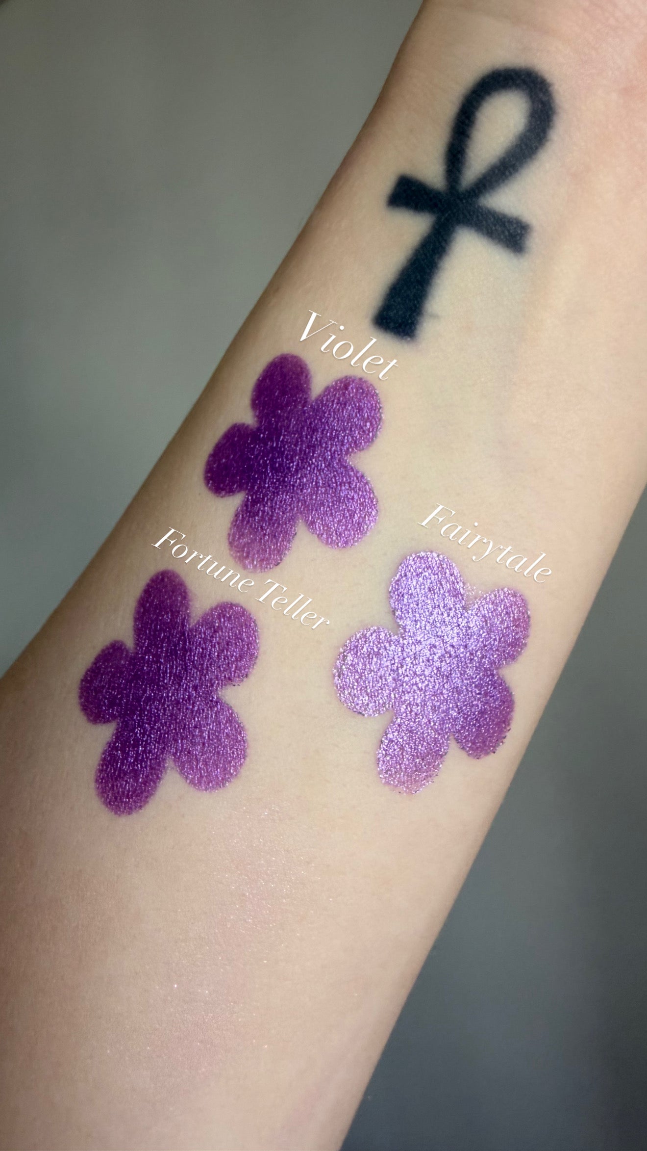 Violet- Foiled Eyeshadow Pan