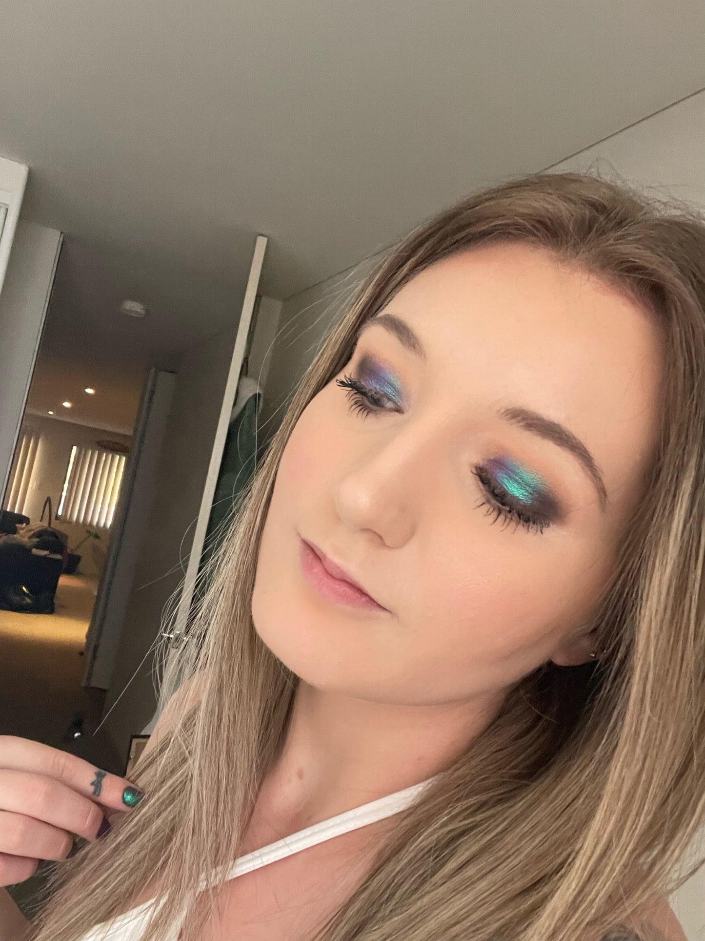 Intergalactic- Multichrome Eyeshadow Pan