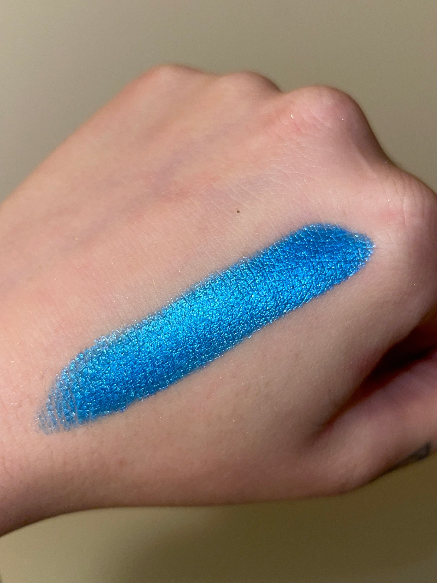 Vanuatu- Foiled Eyeshadow Pan