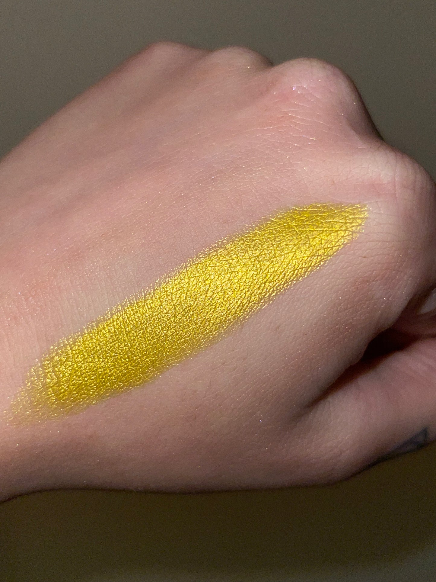 Sunflower- Foiled Eyeshadow Pan