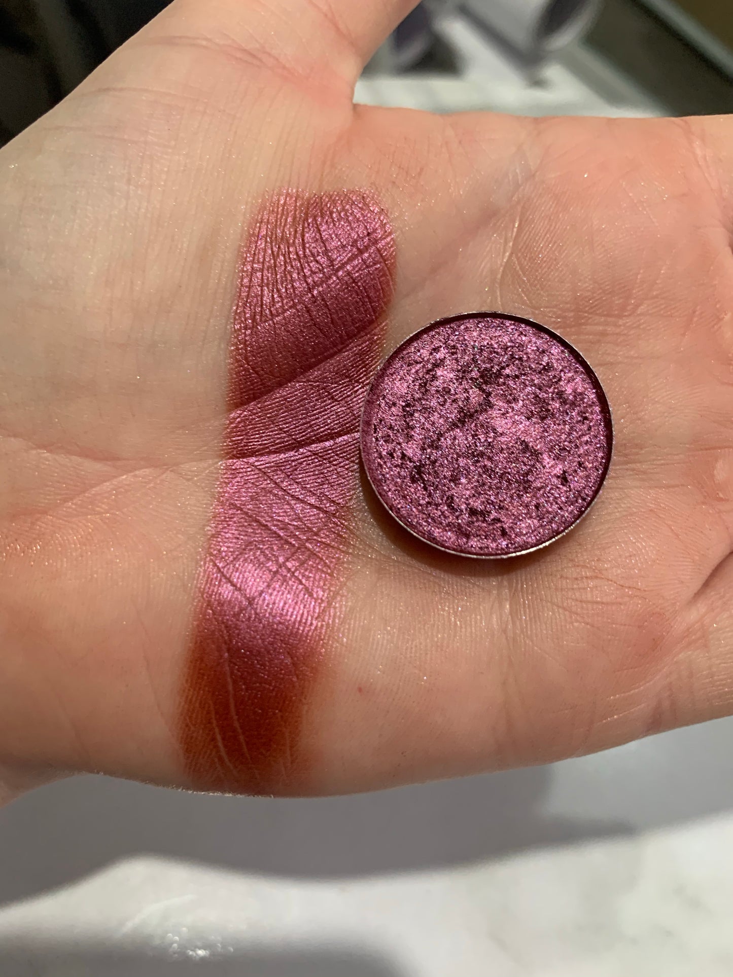 Masquerade- Foiled Eyeshadow Pan